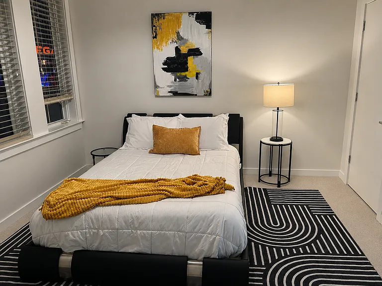 Secondary bedroom