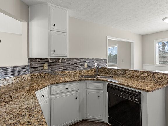 5th image of 268 Due West Dr