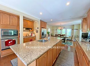 1755 Washington St, Auburndale, MA 02466