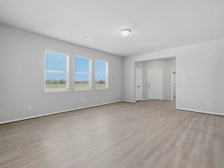 10406 Milford Woods Ln — Photo 10