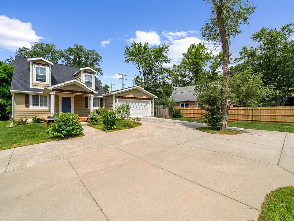 1 Maple Village Ct