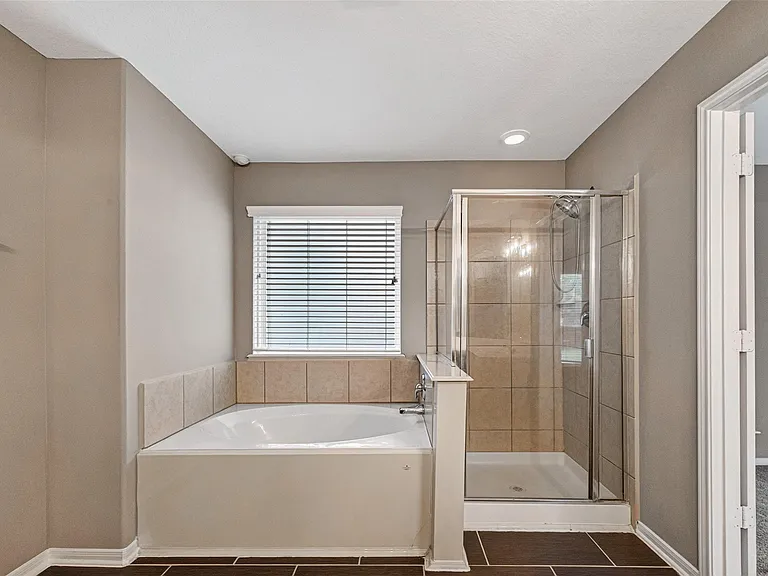 4915 Ibis Lake Ct — Photo 34