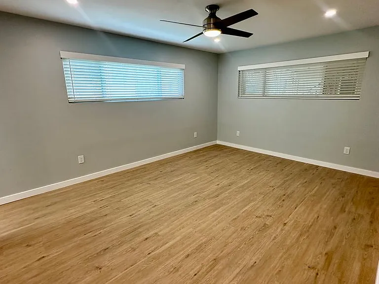 215 Euclid Avenue — Photo 28