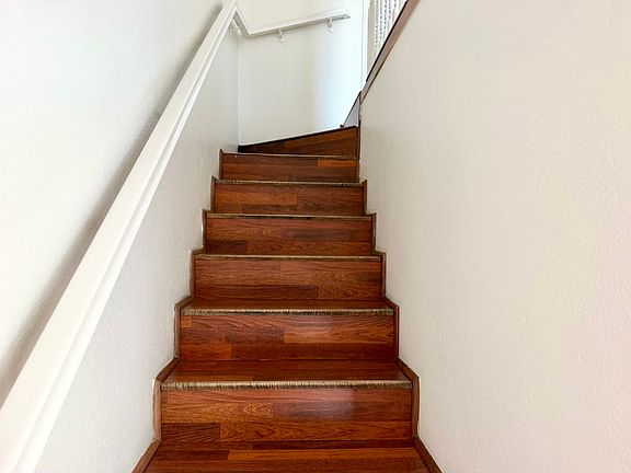5th image of 280 Roanoke Rd #1