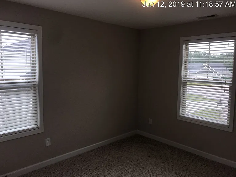 124 Sorrel Ct — Photo 29