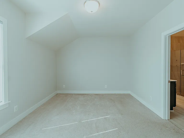510 Trailside Dr — Photo 38