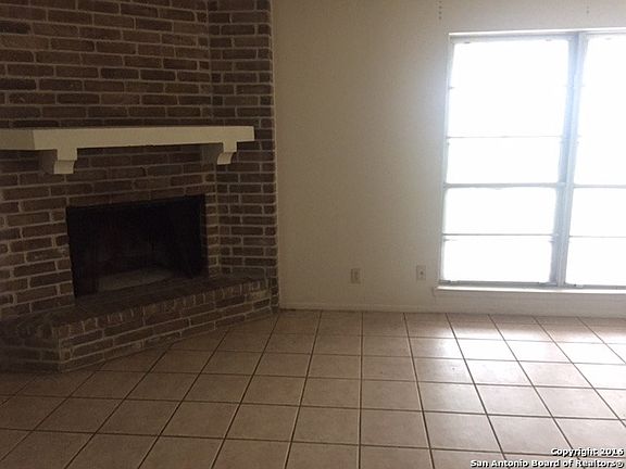 5th image of 7659 Glen Mont Dr
