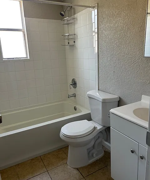 1598 15th St W #2 — Photo 11