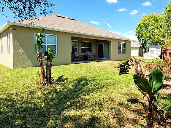 3rd image of 36313 Grand Island Oaks Cir