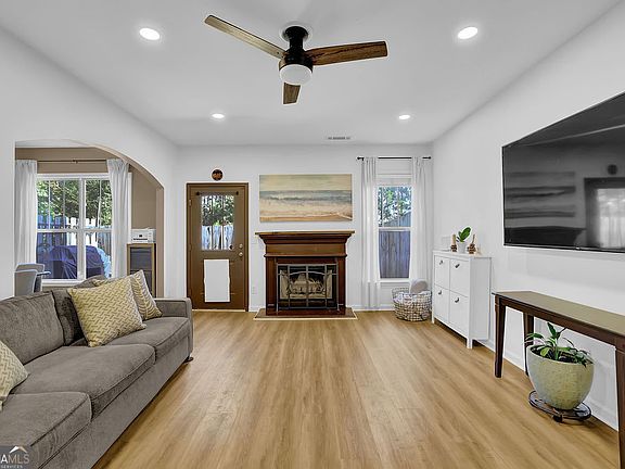2nd image of 3210 Smith Ridge Trce