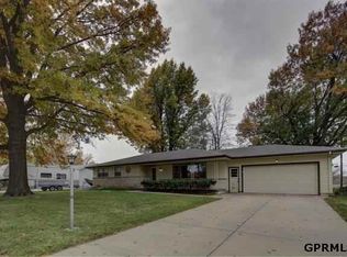3330 S 107th St, Omaha, NE 68124