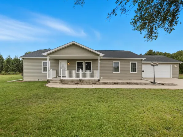 5820 S Spearmint Ln, Knox, IN 46534