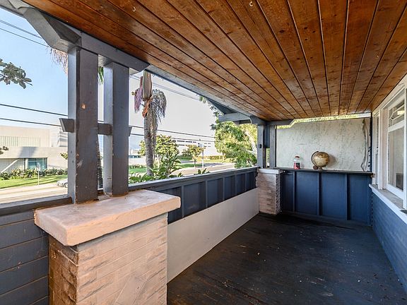 2nd image of 1070 W Santa Ana Blvd #B
