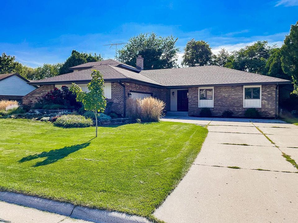 1st image of 473 River Oaks DRIVE