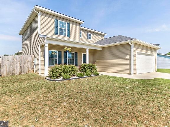 2nd image of 723 Ivy Glen Dr
