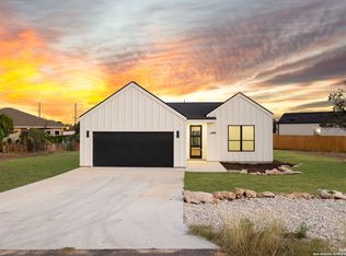 1240 Rimrock Cv, Canyon Lake, TX 78070