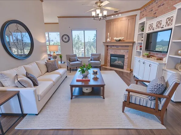 1848 SW 31st St, Moore, OK 73160