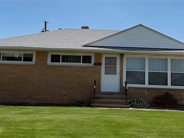 3417 Somia Dr, Parma, OH 44134