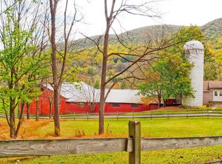 124 Fetherman Rd, Stroudsburg, PA 18360