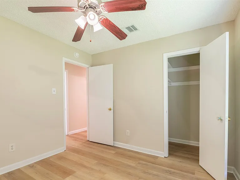 1262 Rock Canyon Dr — Photo 25