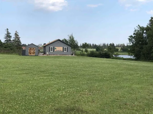 30 Hebrides Ln, Grenville Parish, PE C0B 1M0