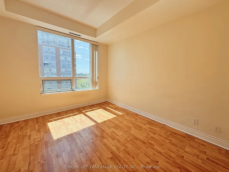 55 S Town Centre Blvd #1210 — Photo 23