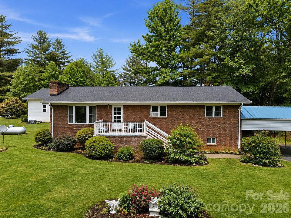1st image of 22 Webb Hill Rd