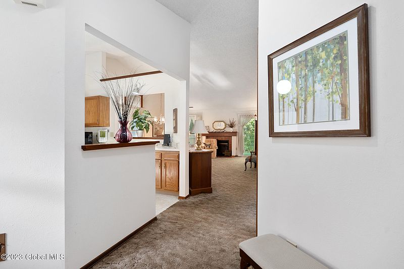 4th image of 89 Stoney Creek Drive