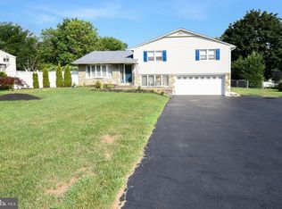 502 Buck Rd, Southampton, PA 18966