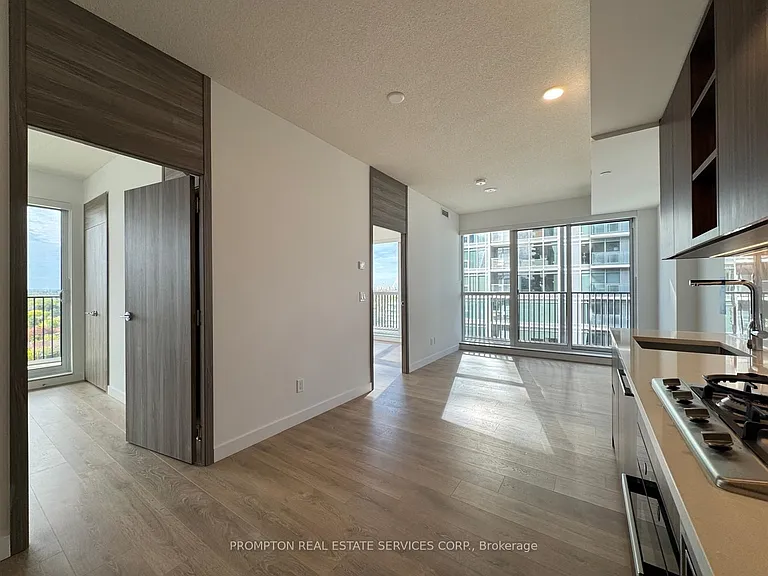 68 Esther Shiner Blvd #1211 — Photo 9