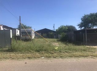 708 Juarez Ave, Zapata, TX 78076
