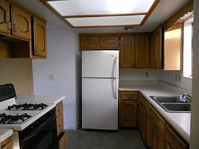2nd image of 3715 N Moore St