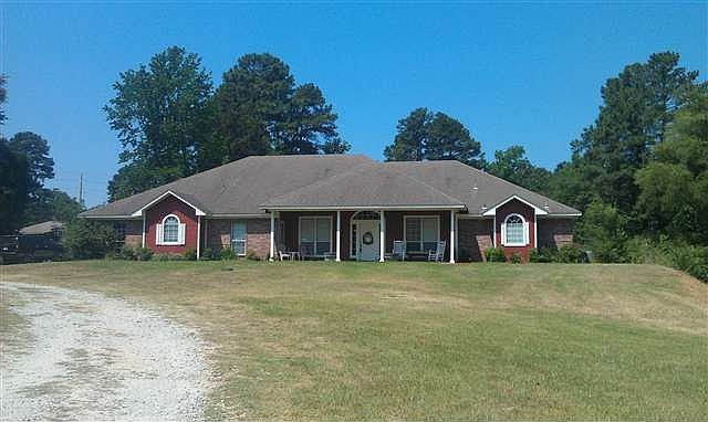 1st image of 1607 W Lake Dr