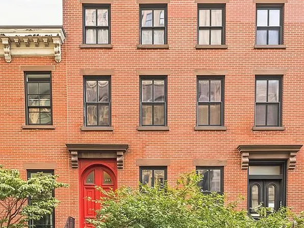 141 Saint Felix St, Brooklyn, NY 11217