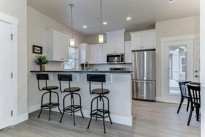 Cedar Crossing Luxury Townhomes — Photo 71