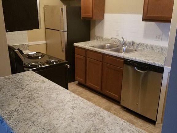 Eat up bar with new countertops