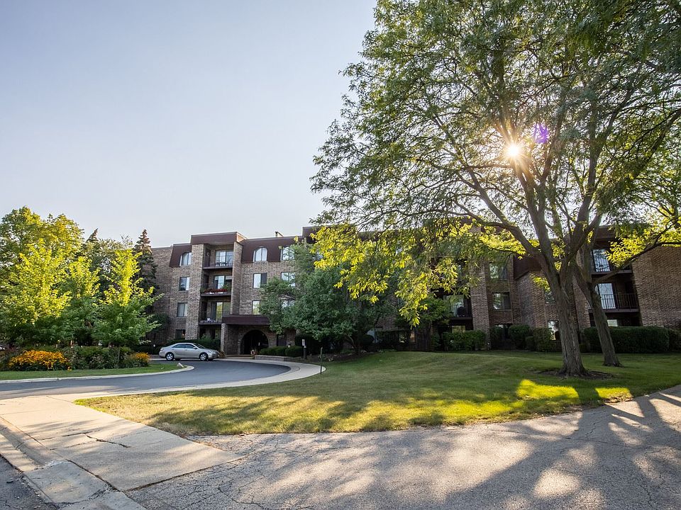 1st image of 2050 Valencia Dr APT 407C