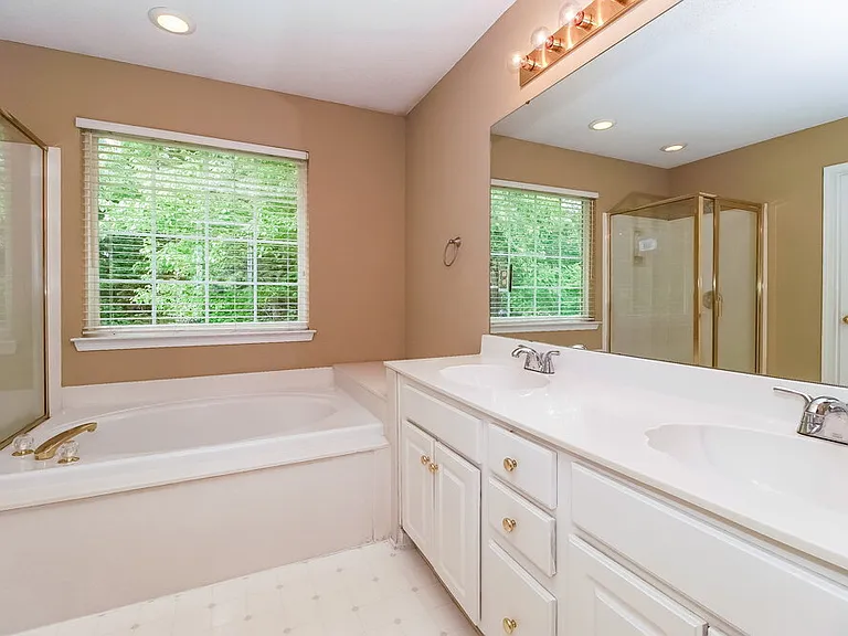 8936 Coppermine Ln — Photo 11
