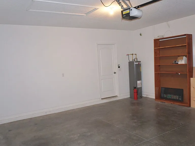 1445 Wallace Manor Pass — Photo 24
