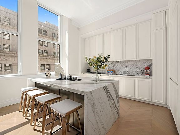 5th image of 108 Leonard St APT 6N