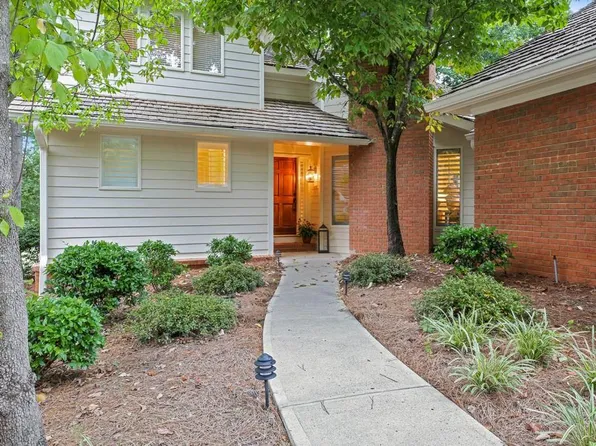 2515 Camden Glen Ct, Roswell, GA 30076