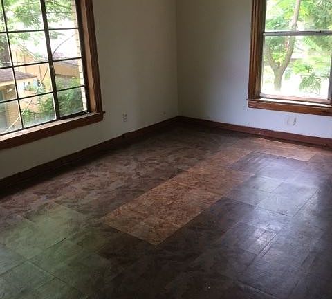 5th image of 6510 1/2 Henderson Ave