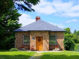 291 High St, Saint Ignace, MI 49781