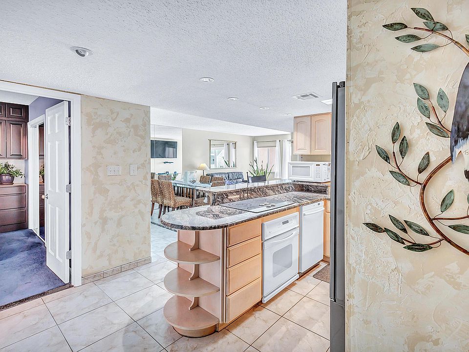 1st image of 510 Gulf Shore Dr Unit 705