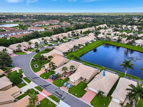 4th image of 12979 Hampton Lakes Circle