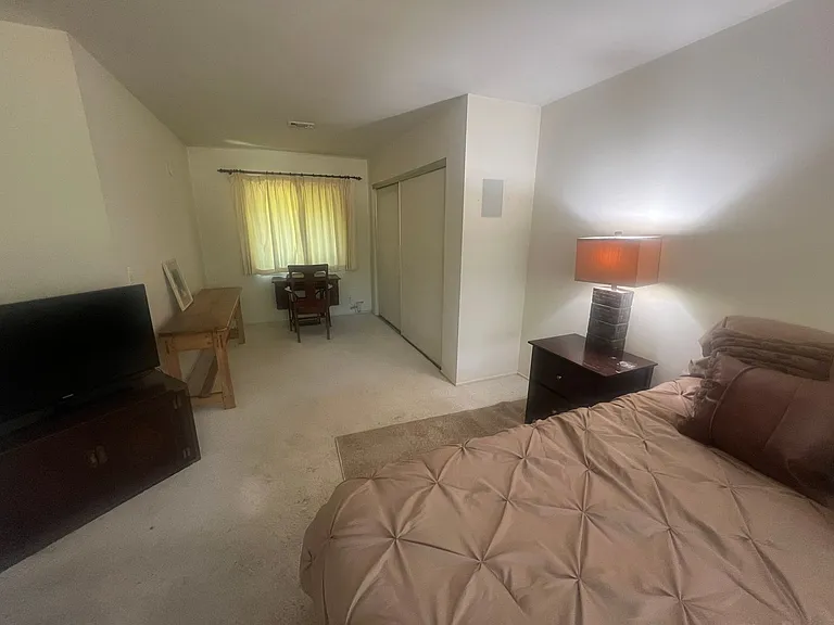 18332 Orange St — Photo 23