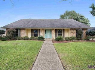 1951 Stonewood Dr, Baton Rouge, LA 70816