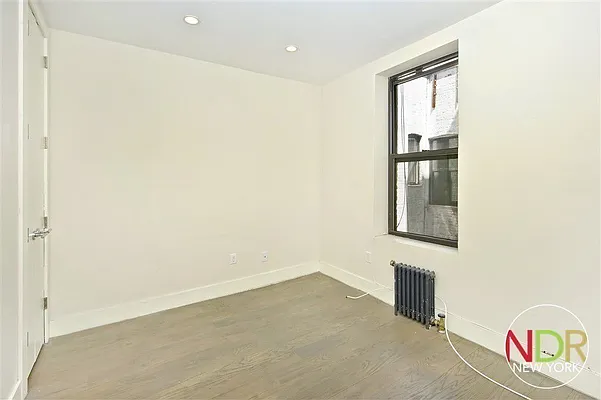 Rented by United Group | media 26