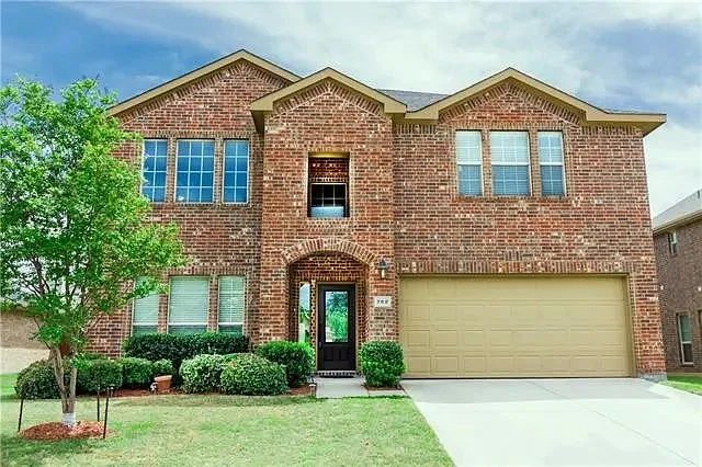 4 bed, 2916 sqft, $2,950 — Photo 1