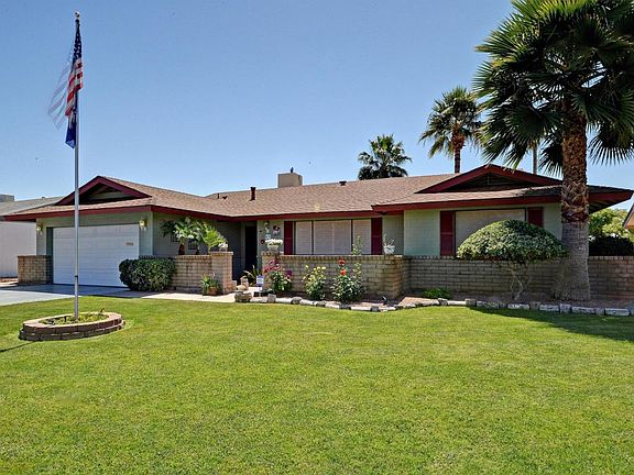 3rd image of 2443 E Fairmont Dr